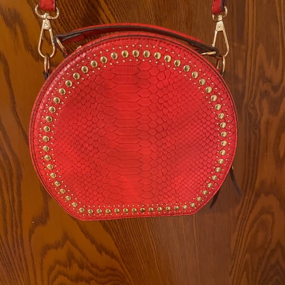 INC International Concepts Women's Rilie Circle Top Handle Crossbody Bag Red - Picture 4 of 7